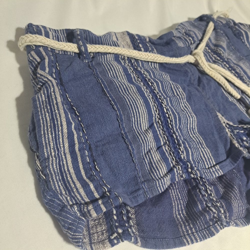 O'Neill Womens XL Blue Striped Shorts Braided Tassle Belt Lightweight Surf Beach - Picture 3 of 6